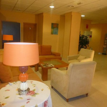 Hostal El Val Alcalá de Henares Eksteriør bilde